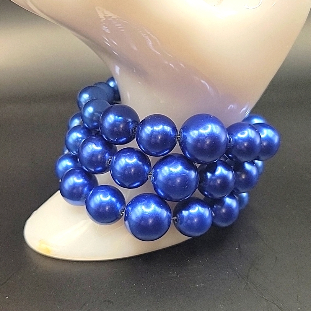 Vtg Blue Beaded Braclet